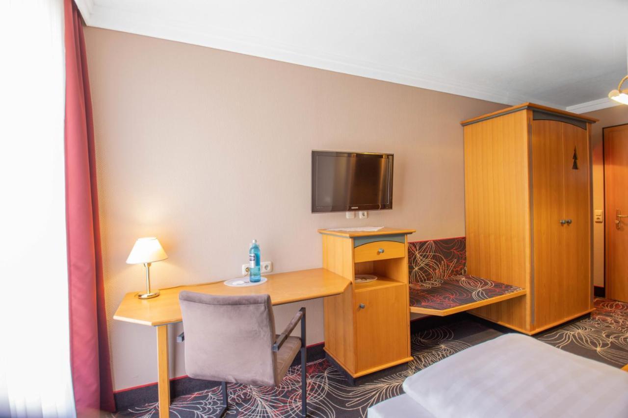 Hotel Tanne Илменау Екстериор снимка