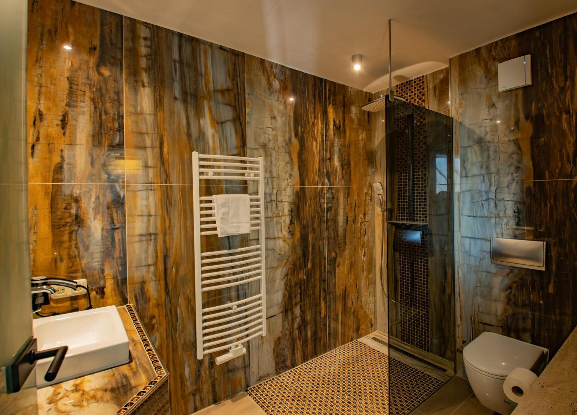 Hotel Tanne Илменау Екстериор снимка